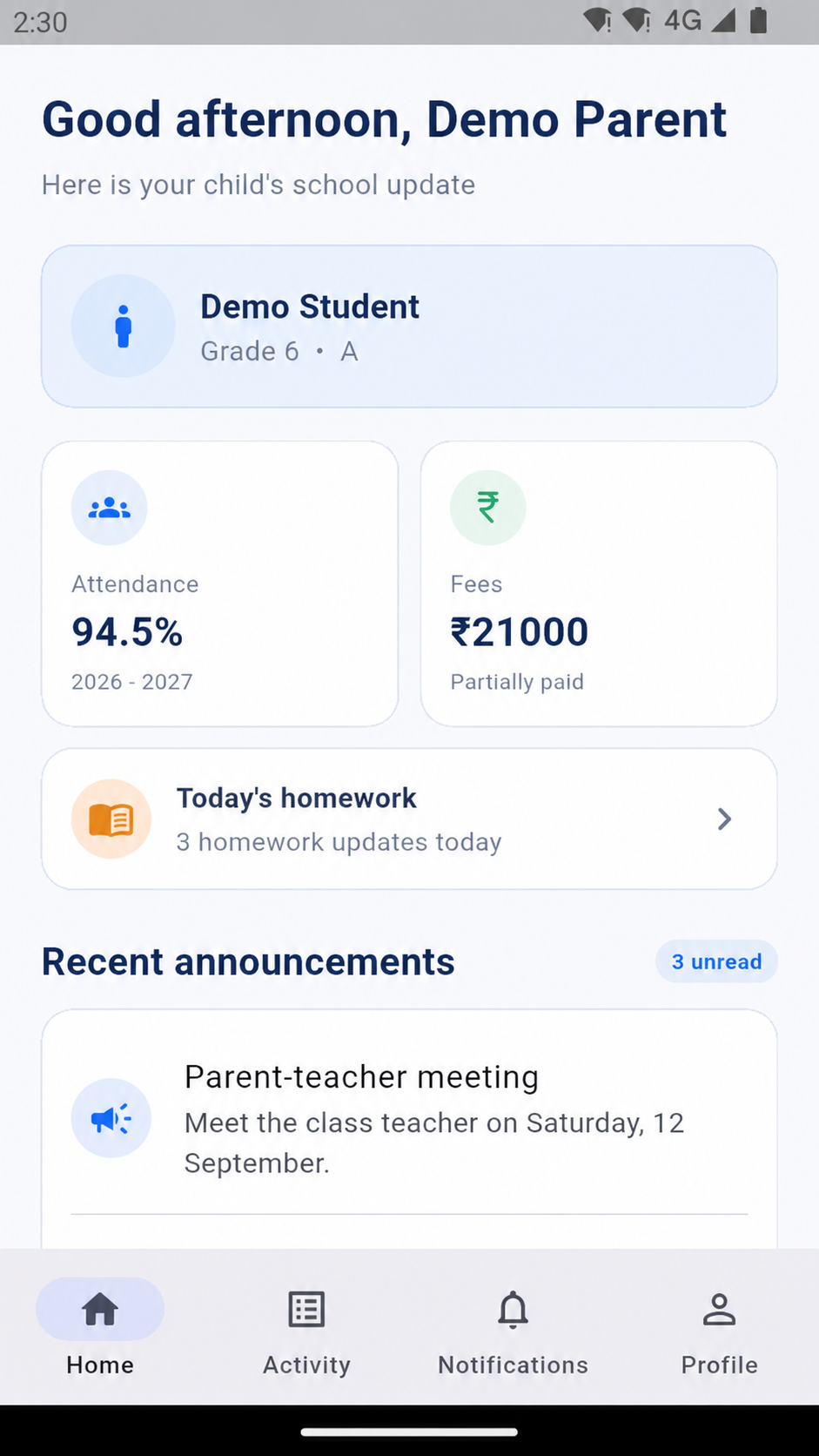 Smart Campus parent app dashboard with student summary and quick actions